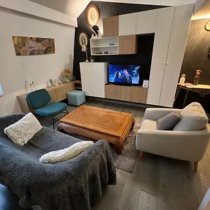 La Petite Place St Maurice , Lille France