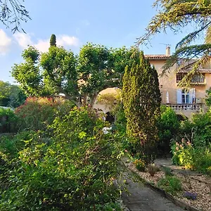 Rue Du Chateau A D'avignon Bed & Breakfast